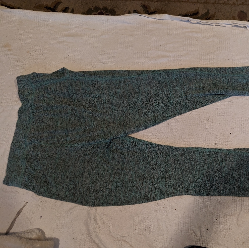 Turquoise cat&jack extra large 14/16 knit pattern